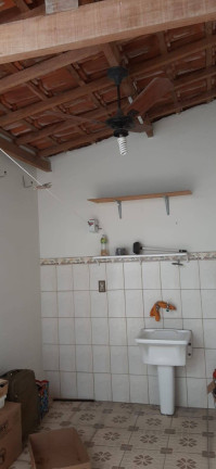 Imagem Casa com 2 Quartos à Venda, 125 m² em Esplanada Santa Terezinha - Taubaté Imagem Casa com 2 Quartos à Venda, 125 m² em Esplanada Santa Terezinha - Taubaté