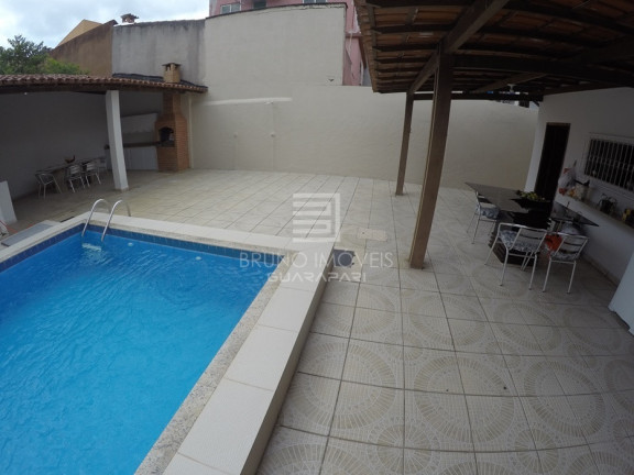 Imagem Casa com 3 Quartos à Venda, 200 m² em Itapebussu - Guarapari Imagem Casa com 3 Quartos à Venda, 200 m² em Itapebussu - Guarapari