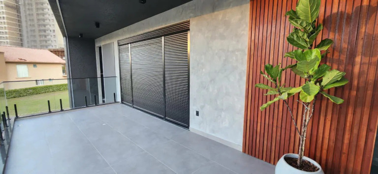 Imagem Casa com 5 Quartos à Venda, 382 m² em Praia Brava - Itajaí Imagem Casa com 5 Quartos à Venda, 382 m² em Praia Brava - Itajaí
