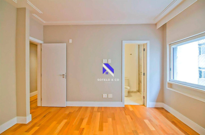 Imagem Apartamento com 2 Quartos à Venda, 210 m² em Sumaré - São Paulo