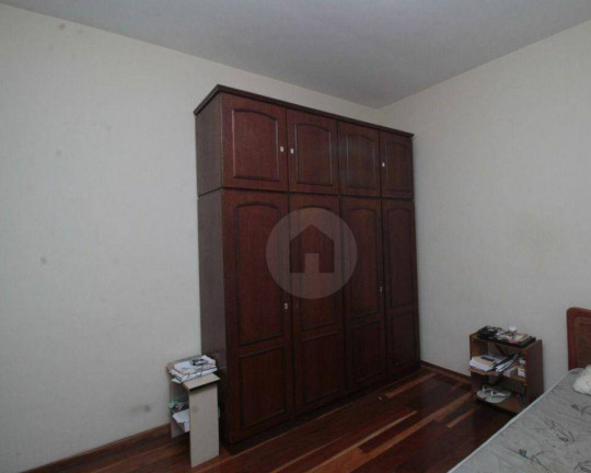 Imagem Casa com 3 Quartos à Venda, 295 m² em Santa Efigênia - Belo Horizonte Imagem Casa com 3 Quartos à Venda, 295 m² em Santa Efigênia - Belo Horizonte