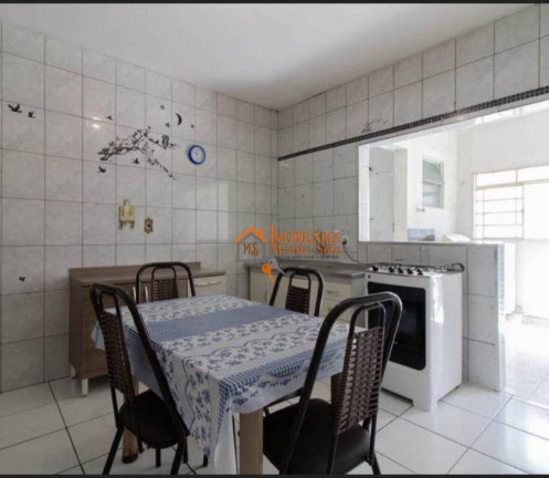 Imagem Casa com 3 Quartos à Venda, 252 m² em Jardim São Domingos - Guarulhos