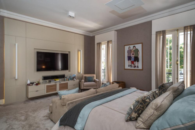 Imagem Casa com 4 Quartos à Venda, 545 m² em Jardim Guedala - São Paulo