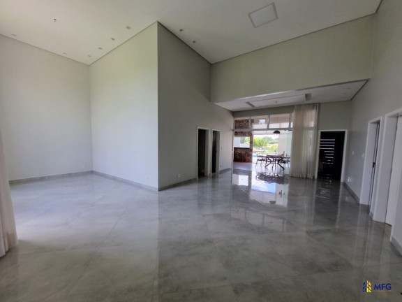 Imagem Casa de Condomínio com 3 Quartos à Venda, 1.100 m² em Village Residencial Saint Charbel - Araçoiaba Da Serra Imagem Casa de Condomínio com 3 Quartos à Venda, 1.100 m² em Village Residencial Saint Charbel - Araçoiaba Da Serra