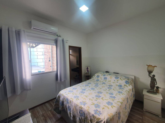 Imagem Casa com 3 Quartos à Venda, 140 m² em Salinas - Balneário Barra Do Sul