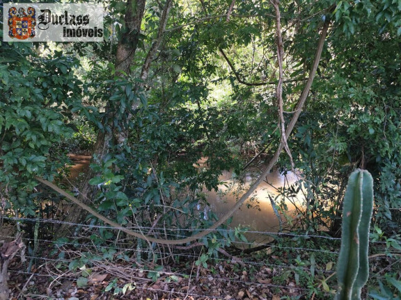 Imagem Chácara com 3 Quartos à Venda, 150 m² em Do Barreiro - Extrema Imagem Chácara com 3 Quartos à Venda, 150 m² em Do Barreiro - Extrema