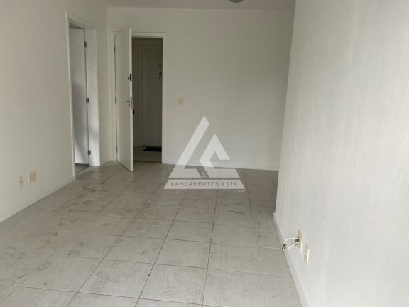 Imagem Apartamento com 2 Quartos à Venda, 62 m² em Camorim - Rio De Janeiro Imagem Apartamento com 2 Quartos à Venda, 62 m² em Camorim - Rio De Janeiro