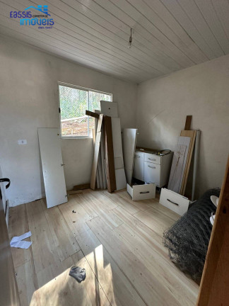 Imagem Casa com 2 Quartos à Venda, 60 m² em Roseira - Colombo Imagem Casa com 2 Quartos à Venda, 60 m² em Roseira - Colombo