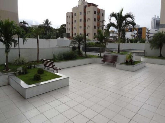 Imagem Apartamento com 3 Quartos à Venda, 79 m² em Stiep - Salvador