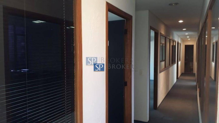 Sala Comercial à Venda ou Locação, 220 m² em Cidade Monções - São Paulo