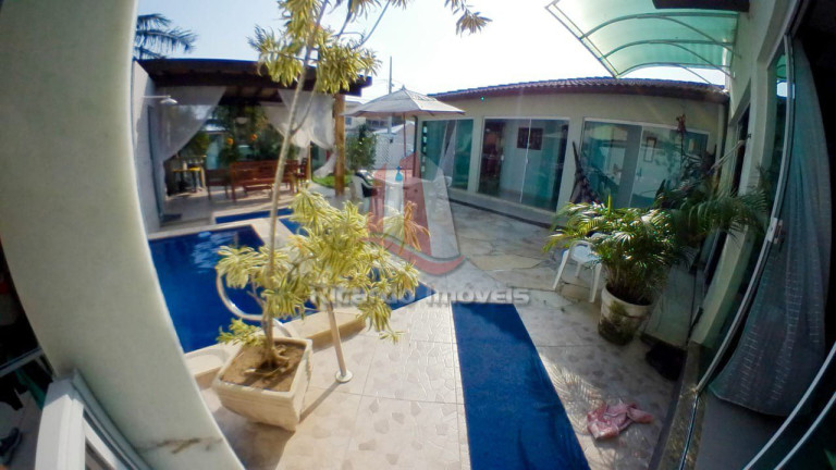 Imagem Casa de Condomínio com 4 Quartos à Venda, 160 m² em Cabo Frio