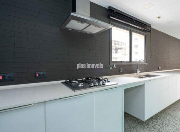 Apartamento com 2 Quartos à Venda, 270 m² em Pinheiros - São Paulo