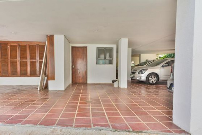 Imagem Apartamento com 2 Quartos à Venda, 75 m² em Rio Branco - Porto Alegre