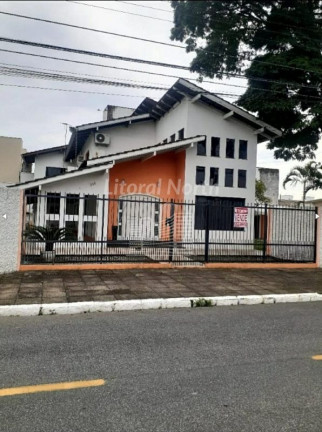 Imagem Sobrado com 5 Quartos à Venda, 350 m² em São Judas - Itajaí Imagem Sobrado com 5 Quartos à Venda, 350 m² em São Judas - Itajaí