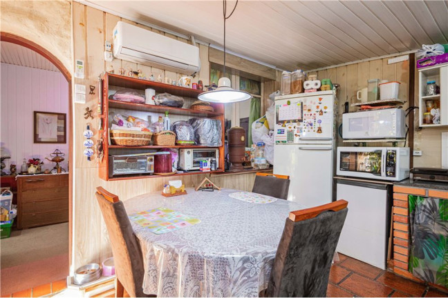Imagem Casa com 5 Quartos à Venda,  em Petrópolis - Porto Alegre