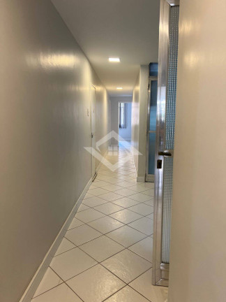 Imagem Apartamento com 3 Quartos à Venda, 150 m² em Copacabana - Rio De Janeiro