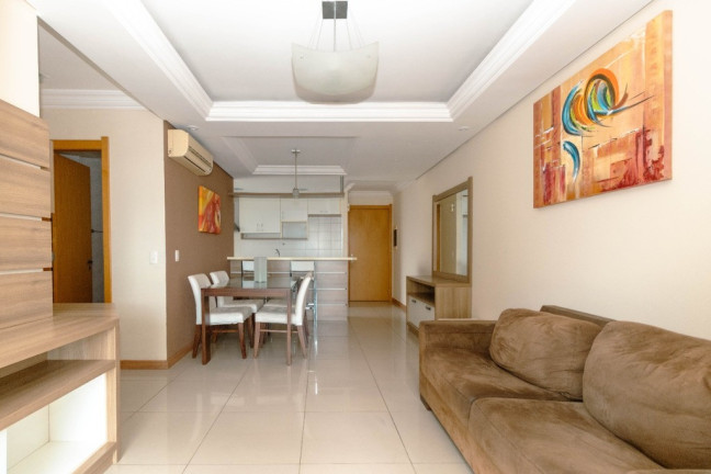 Imagem Imóvel com 3 Quartos à Venda, em Passo Da Areia - Porto Alegre Imagem Imóvel com 3 Quartos à Venda, em Passo Da Areia - Porto Alegre