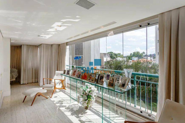 Apartamento com 3 Quartos à Venda, 233 m² em Jardim Paulista - São Paulo