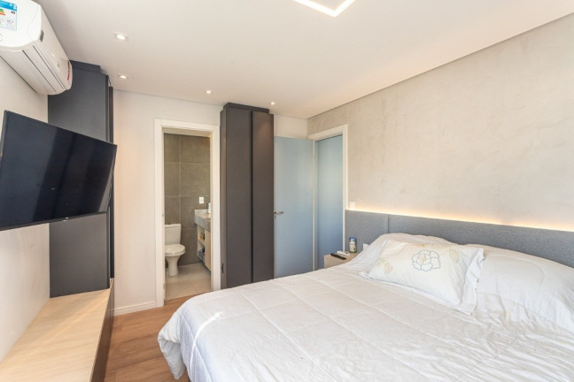 Imagem Imóvel com 2 Quartos à Venda, em Higienópolis - Porto Alegre Imagem Imóvel com 2 Quartos à Venda, em Higienópolis - Porto Alegre