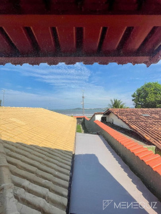 Imagem Casa com 5 Quartos à Venda, 160 m² em Santa Mônica - Guarapari Imagem Casa com 5 Quartos à Venda, 160 m² em Santa Mônica - Guarapari