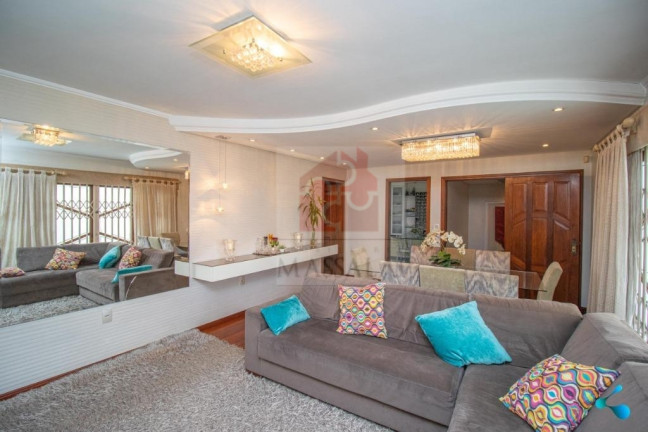 Imagem Casa com 3 Quartos à Venda, 200 m² em Partenon - Porto Alegre Imagem Casa com 3 Quartos à Venda, 200 m² em Partenon - Porto Alegre