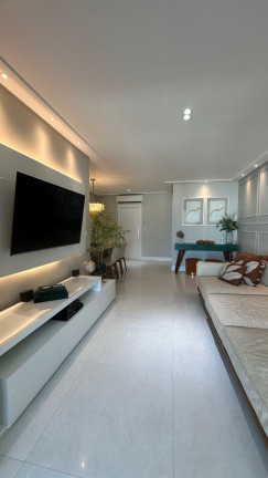 Imagem Imóvel com 3 Quartos à Venda, 145 m² em Jardim Camburi - Vitória Imagem Imóvel com 3 Quartos à Venda, 145 m² em Jardim Camburi - Vitória