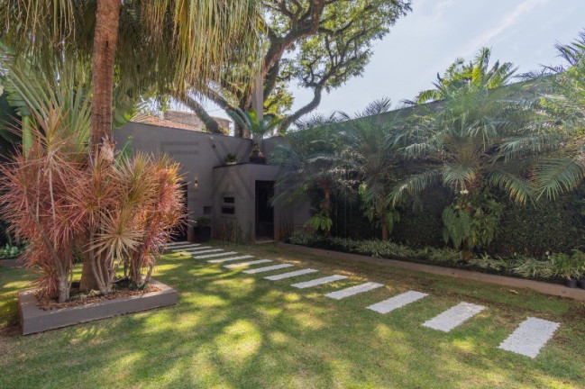 Imagem Casa com 5 Quartos à Venda, 720 m² em Pacaembu - São Paulo