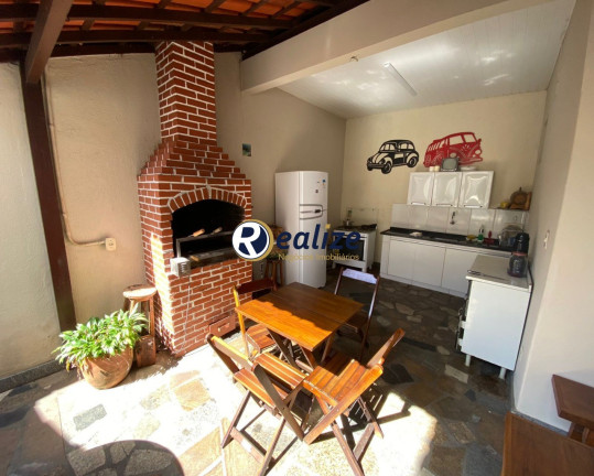 Imagem Casa com 6 Quartos à Venda, 240 m² em Praia Do Morro - Guarapari Imagem Casa com 6 Quartos à Venda, 240 m² em Praia Do Morro - Guarapari