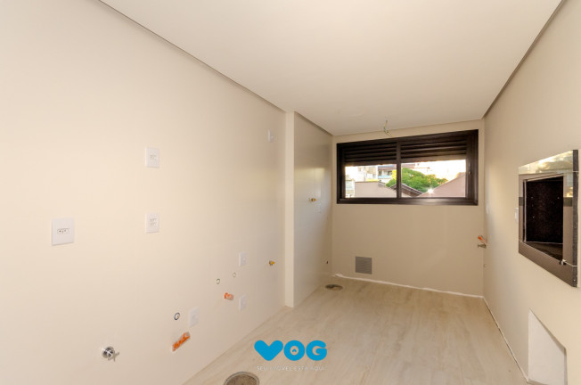 Imagem Imóvel com 3 Quartos à Venda, 130 m² em Petrópolis - Porto Alegre Imagem Imóvel com 3 Quartos à Venda, 130 m² em Petrópolis - Porto Alegre
