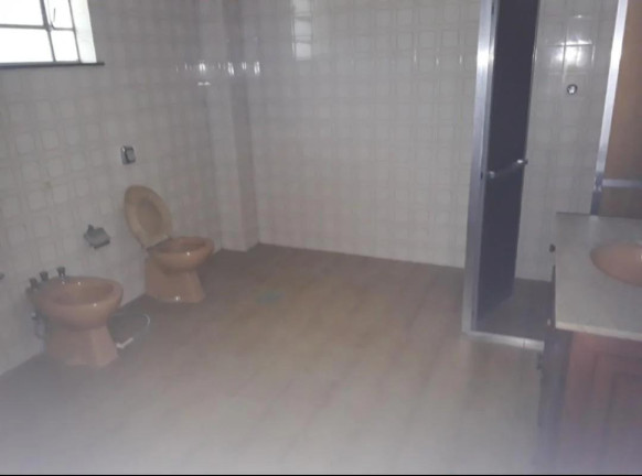 Imagem Casa com 5 Quartos para Alugar, 600 m² em Campo Grande - Rio De Janeiro Imagem Casa com 5 Quartos para Alugar, 600 m² em Campo Grande - Rio De Janeiro