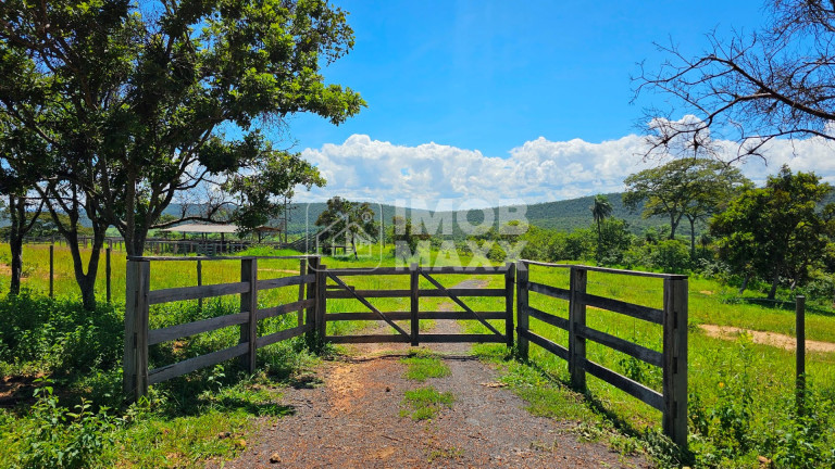Imagem Imóvel com 2 Quartos à Venda, 264 m² em área Rural De Formosa - Formosa