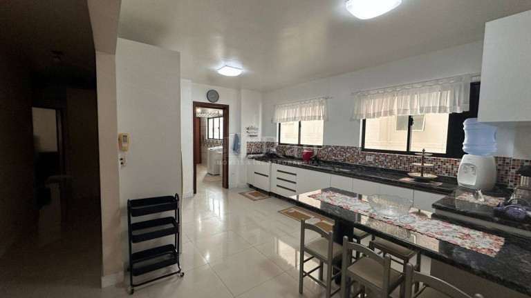 Imagem Apartamento com 4 Quartos à Venda, 384 m² em Centro - Balneário Camboriú Imagem Apartamento com 4 Quartos à Venda, 384 m² em Centro - Balneário Camboriú