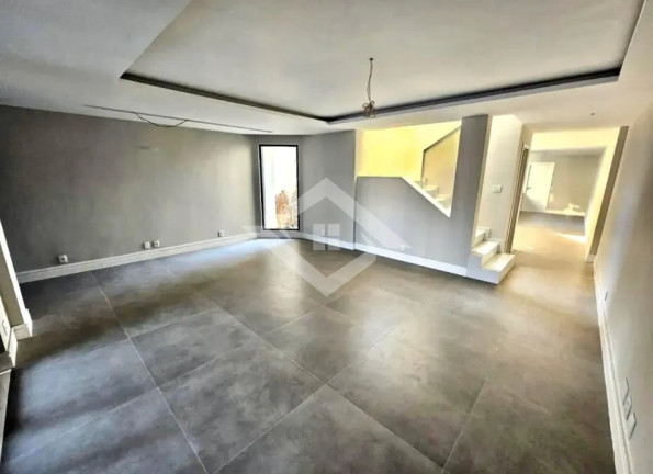 Imagem Casa com 4 Quartos à Venda, 297 m² em Barra Da Tijuca - Rio De Janeiro Imagem Casa com 4 Quartos à Venda, 297 m² em Barra Da Tijuca - Rio De Janeiro