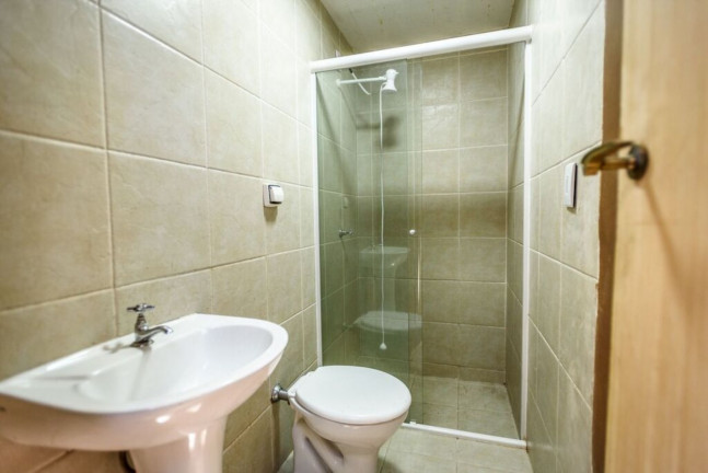 Imagem Imóvel com 4 Quartos à Venda, em Passo Da Areia - Porto Alegre Imagem Imóvel com 4 Quartos à Venda, em Passo Da Areia - Porto Alegre