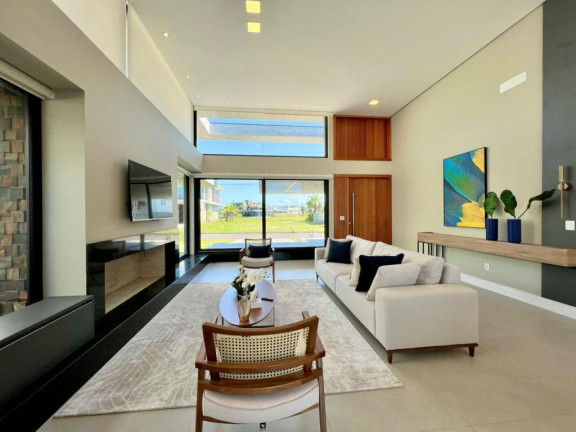 Imagem Casa com 4 Quartos à Venda, 215 m² em Marina - Capao Da Canoa Imagem Casa com 4 Quartos à Venda, 215 m² em Marina - Capao Da Canoa