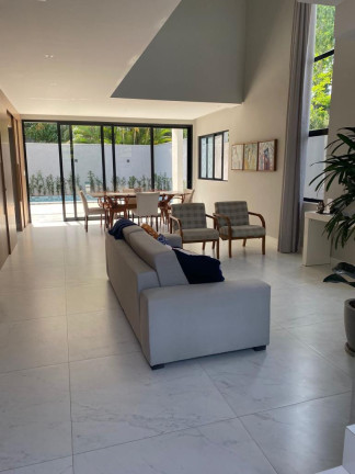 Imagem Casa com 4 Quartos à Venda, 300 m² em Centro - Lauro De Freitas