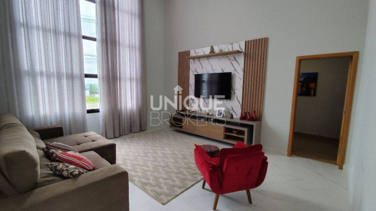Imagem Casa com 3 Quartos à Venda, 1.000 m² em Caxambu - Jundiaí