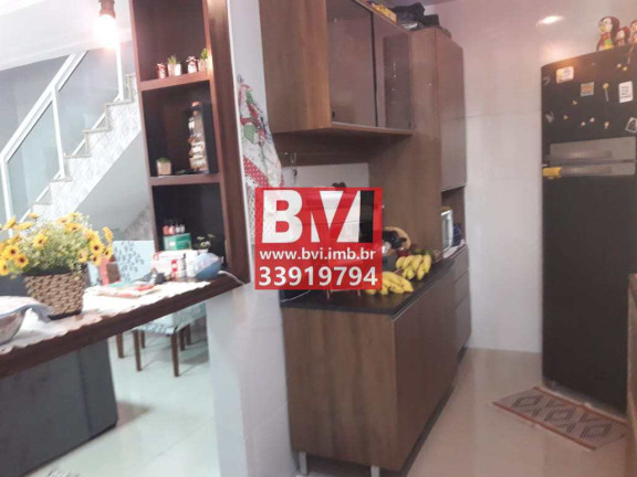 Imagem Casa com 2 Quartos à Venda, 66 m² em Irajá - Rio De Janeiro