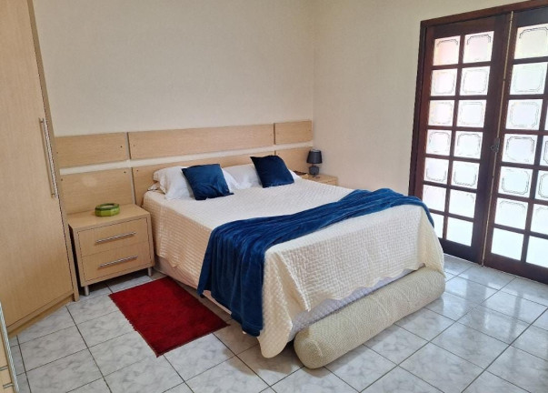 Imagem Sobrado com 3 Quartos à Venda, 214 m² em Jardim Altos De Santana Ii - Jacareí