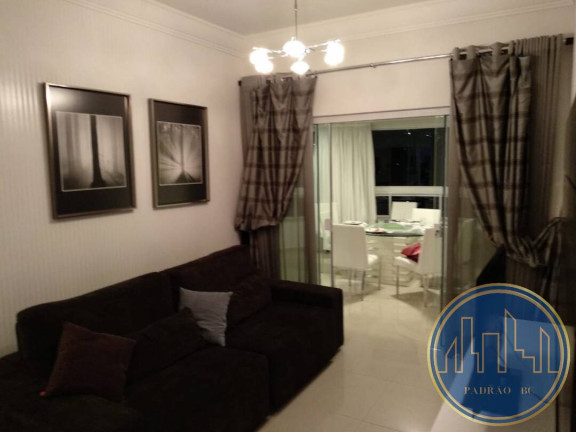 Imagem Apartamento com 3 Quartos para Temporada, 150 m² em Centro - Balneário Camboriú Imagem Apartamento com 3 Quartos para Temporada, 150 m² em Centro - Balneário Camboriú