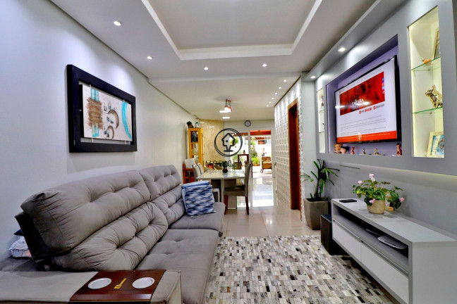 Imagem Casa com 2 Quartos à Venda, 170 m² em Alto Petrópolis - Porto Alegre Imagem Casa com 2 Quartos à Venda, 170 m² em Alto Petrópolis - Porto Alegre