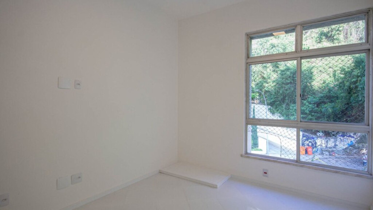 Imagem Imóvel com 3 Quartos à Venda, 119 m² em Lagoa - Rio De Janeiro Imagem Imóvel com 3 Quartos à Venda, 119 m² em Lagoa - Rio De Janeiro