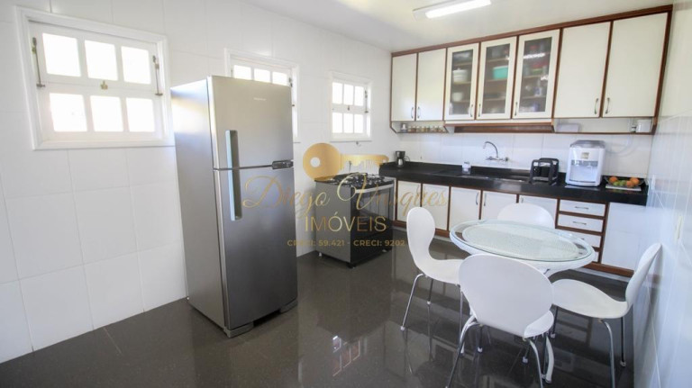 Imagem Casa com 3 Quartos à Venda, 1.300 m² em Comary - Teresópolis Imagem Casa com 3 Quartos à Venda, 1.300 m² em Comary - Teresópolis