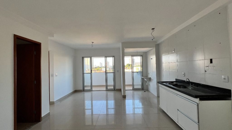 Imagem Apartamento com 3 Quartos à Venda, 74 m² em Vila Rosa - Goiânia