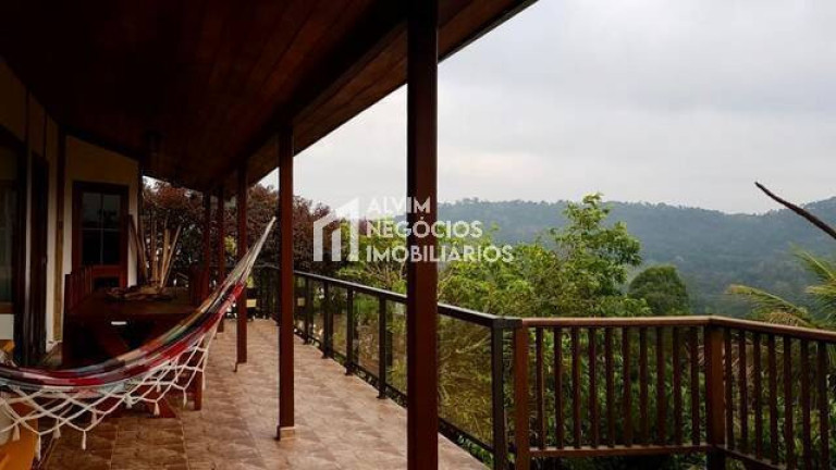 Casa com 3 Quartos à Venda, 1.000 m² em Jambeiro - Jambeiro