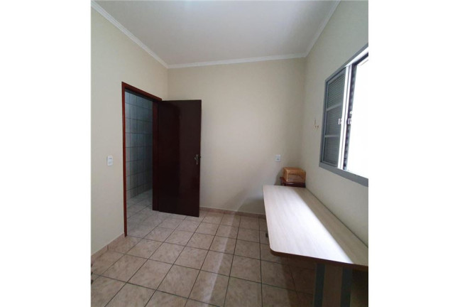 Imagem Casa com 2 Quartos à Venda, 107 m² em Centro - Salto De Pirapora Imagem Casa com 2 Quartos à Venda, 107 m² em Centro - Salto De Pirapora