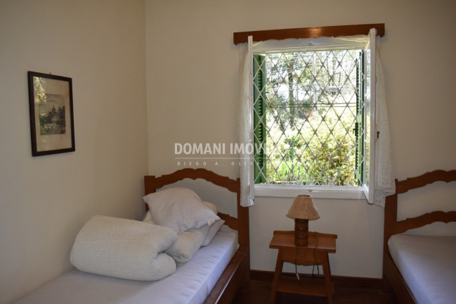 Imagem Casa com 4 Quartos à Venda, 165 m² em Região De Capivari - Campos Do Jordão Imagem Casa com 4 Quartos à Venda, 165 m² em Região De Capivari - Campos Do Jordão