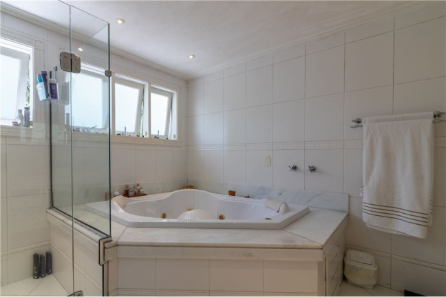 Imagem Casa com 5 Quartos à Venda, 360 m² em Morumbi - São Paulo Imagem Casa com 5 Quartos à Venda, 360 m² em Morumbi - São Paulo