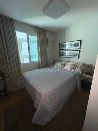 Imagem Imóvel com 3 Quartos à Venda, 107 m² em Icaraí - Niterói Imagem Imóvel com 3 Quartos à Venda, 107 m² em Icaraí - Niterói