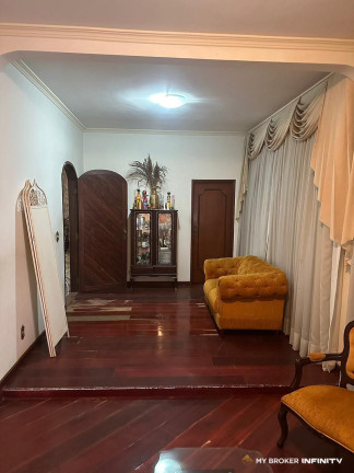 Casa com 4 Quartos à Venda, 366 m² em Jardim América - Goiânia